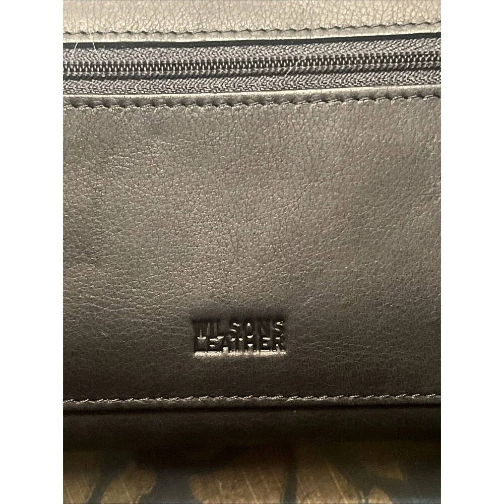 NEW Wilson's Black Leather Women's Wallet Credit Card ID Holder Checkbook Coin